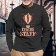 Camisa Circus Staff Camisa De Circointage Circus Staff Camiseta de manga larga Regalos para ancianos
