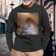 Hamster Starrt In Die Front Camera I Internet Hamster Meme Langarmshirts Geschenke für alte Männer