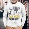 Positiv Auf Müde Getestet Cute Penguin Sleep S Langarmshirts Geschenke für alte Männer