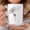 Ladybird On Daisy Blue Tassen Lustige Geschenke