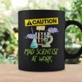 Caution Mad Scientist At Work Science Scientist's Tazze Ideas de regalos
