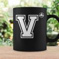 V Lettera In Stile College Cool Tazze Ideas de regalos