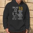 Donna Compleanno Di 30 Anni Ora Ho 30 Anni Divertente 30 Con Collo A Felpa con cappuccio Estilo de vida
