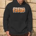 Donna Fresh Graffiti Style That Says Fresh Con Collo A Felpa con cappuccio Estilo de vida