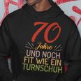 70 Jahre Und Noch Fit Wie Ein Trainschuh 70 Birthday S Kapuzenpullover Lustige Geschenke