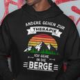 Others Go To Therapie Ich Gehe In Die Berge Kapuzenpullover Lustige Geschenke