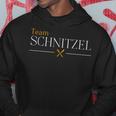 With Team Schnitzel I Loveiennese Schnitzel Lieblingsobst Kapuzenpullover Lustige Geschenke