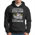 Unterschätze Niemals Einen Old Mann Mit Einer Motorrad Kapuzenpullover