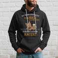 Ein Mann Kann Nichton Bier Allein Leben Katzten Kapuzenpullover Geschenke für Ihn