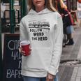 Donna Sheep Follow The Word Not The Herd Citazione Uomini Donne Regali Con Collo A Felpa con cappuccio da donna Regalos divertidos
