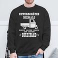 Ape 50 Unterschätze Niemals Ein Alten Mann Mit Tricycle Ape Sweatshirt Geschenke für alte Männer