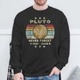 Pluto Never Forget Retro intage Retro Space Sweatshirt Geschenke für alte Männer