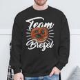 Team Pretzel Biscuit S Sweatshirt Geschenke für alte Männer