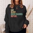 Eat Sleep Muzzle Repeat Sweatshirt Geschenke für Sie