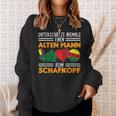 Unterschätze Niemals Einen Alten Mann Beim Schafkopf Sweatshirt Geschenke für Sie