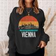 Vienna Austria Retrointage Sunset Skylineienna Sweatshirt Geschenke für Sie