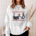 Bomba De Puño De Donald Trump Luchamos Contra La Bandera Estadounidense Trump 2024 Manga Larga Camisa de entrenamiento Regalos para ella