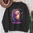 Cute Hedgehog Dancing Sweatshirt Geschenke für alte Frauen