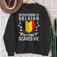 Donna My Boyfriend Is Belgian Nothing Scares Me Belgium Flag Con Collo A Felpa Regalos para ancianas