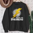 Elektriker Meister Der Spannung Das Elektronik Sweatshirt Geschenke für alte Frauen