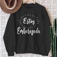 Estoy Embarazada Estoy Embarazada Anuncio De Embarazo Español Camisa de entrenamiento Regalos para ancianas