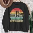 Never Forget Audio Cassette 70S 80S 90S Sweatshirt Geschenke für alte Frauen