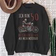 Ich Bin 50 Bitte Helfen Sie Mir Auf Mein Motorrad Sweatshirt Geschenke für alte Frauen