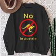 No Kangaroo In Austria No Kangaroo In Austria Sweatshirt Geschenke für alte Frauen