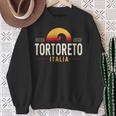 Tortoreto Italia Logo Tortoreto Abruzzo Italia Retro Wave Felpa Regalos para ancianas