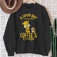 Une Bonne Journée Commence Avec Le Café Et Les Girafes Sweater e Cadeaux pour les femmes âgées