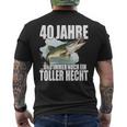 40 Jahre Und Noch Ein Toller Hecht Angler Birthday T-Shirt mit Rückendruck