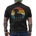 Dachshund Dachshund Dog Silhouette Retro T-Shirt mit Rückendruck