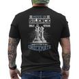 Giocatore Di Scacchi Scacco Matto Gioco Scacchiera T-shirt da uomo con stampa posteriore