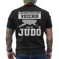 Mai Sottovalutare Unecchio Che Fa Judo T-shirt da uomo con stampa posteriore