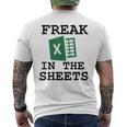 Freak In The Sheets Excel Regali Divertenti Contabili T-shirt da uomo con stampa posteriore