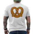 Pretzel Heart Oktoberfest Costume Minimalist Pretzel Blue S T-Shirt mit Rückendruck