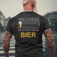 Akku Schwach Brauche Mehr Bier T-Shirt mit Rückendruck Geschenke für alte Männer