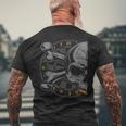 Dart Skull And Dartboard Retro Dart T-Shirt mit Rückendruck Geschenke für alte Männer