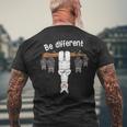 Be Different Alpaca Lama And Bats T-Shirt mit Rückendruck Geschenke für alte Männer