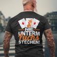 Doppelkopf Nie Unterm Fuchs Steche S T-Shirt mit Rückendruck Geschenke für alte Männer