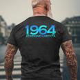 Humor 1964 Originale Regalo 60 Anni 60 Compleanno Donna Uomo T-shirt da uomo con stampa posteriore Regalos para ancianos