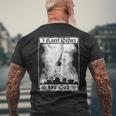 Ich Knieor Keinem Gott Atheist Burning Church Antichrist T-Shirt mit Rückendruck Geschenke für alte Männer