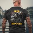 I Pee In Pools Cringe Hard Skeleton Meme T-Shirt mit Rückendruck Geschenke für alte Männer