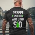 Pfeffi Und Ich Wir Sind So Peppermint Liqueur Costume T-Shirt mit Rückendruck Geschenke für alte Männer