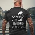 Positiv Auf Hollaubsreif Tested T-Shirt mit Rückendruck Geschenke für alte Männer