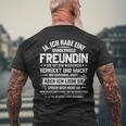 Relationship Partner Don't Speak Ich Habe Eine Freundin T-Shirt mit Rückendruck Geschenke für alte Männer