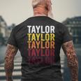 Taylor Retro Wordmark Patternintage Style T-Shirt mit Rückendruck Geschenke für alte Männer