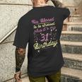 Donna Troppo Benedetto Per Essere Stressato 31 ° Compleanno Che Gira 31 Anni Con Collo A T-shirt da uomo con stampa posteriore Regalos para él