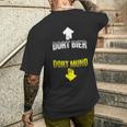 Dort Bier Dort Mund Biertrinker Alkohol Saufen T-Shirt mit Rückendruck Geschenke für Ihn