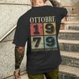 Edizione Limitata 1979 Ottobre Anni 45 Compleanno Uomo 1979 T-shirt da uomo con stampa posteriore Regalos para él